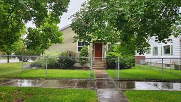 featured image of 1242 S 4th St W