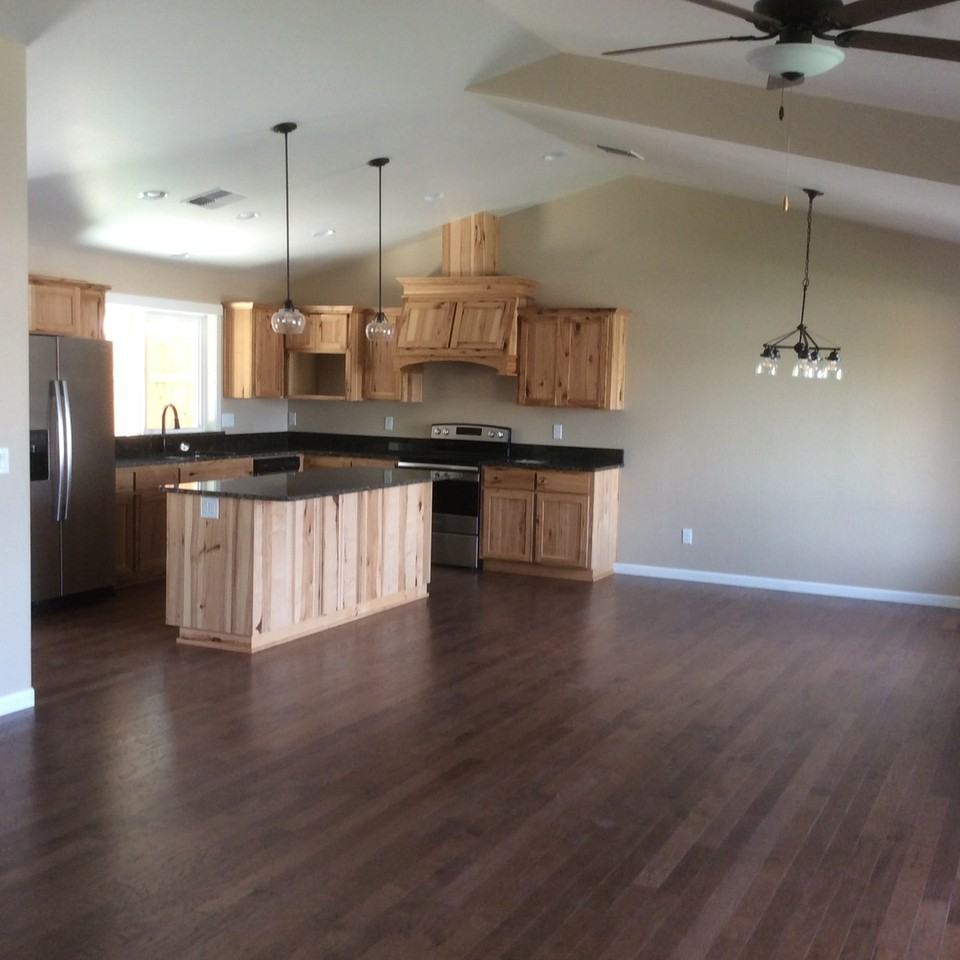185 Se Briggs Way - Photo 2 of 22