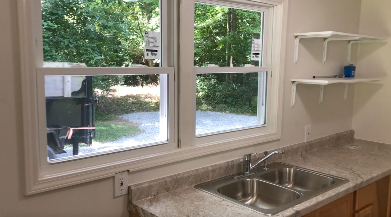 356 Hacker Rd - Photo 4 of 6
