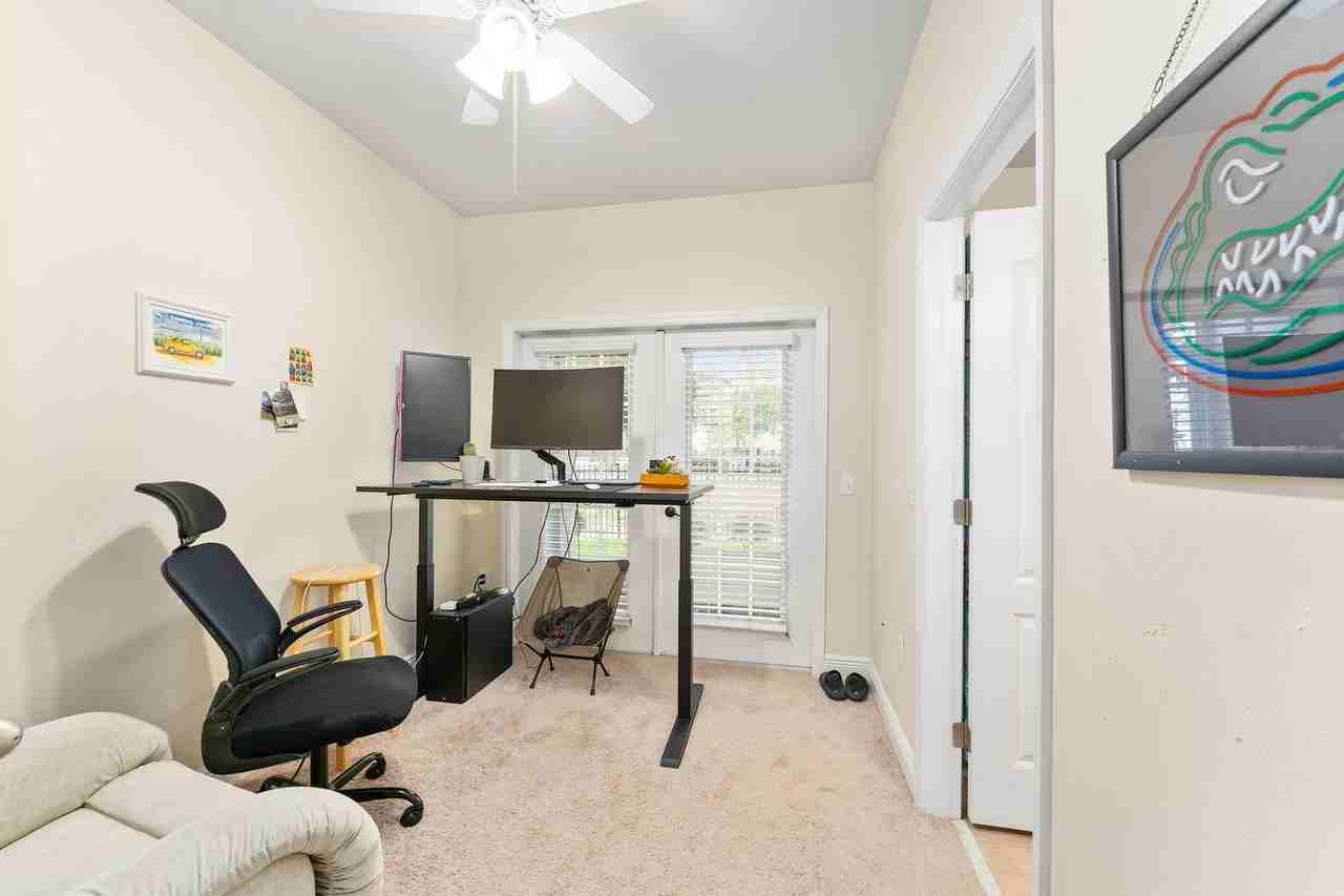 2980 Sw 35th Pl - Photo 6 of 23