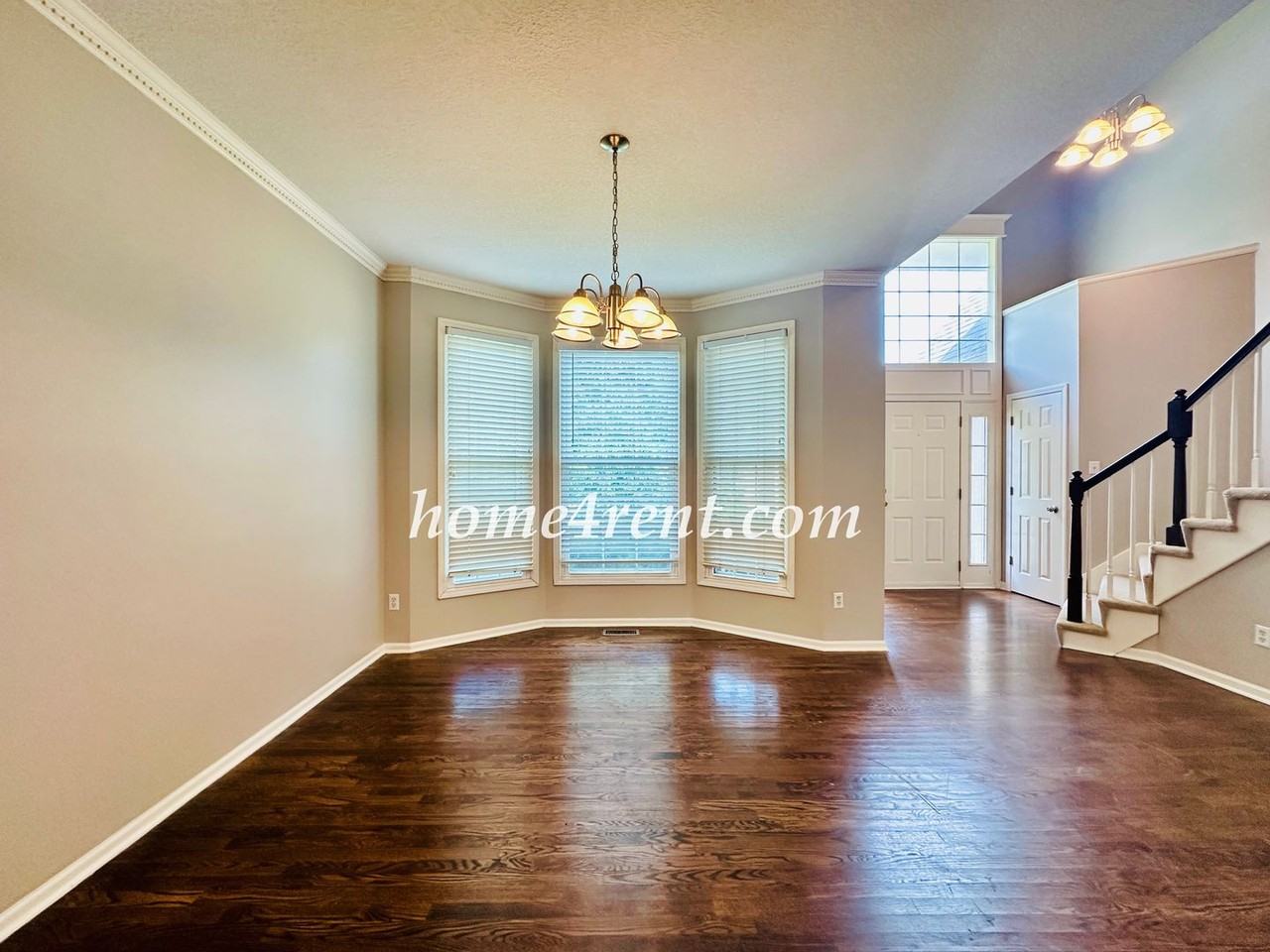 8511 W 128th St - Photo 5 of 48