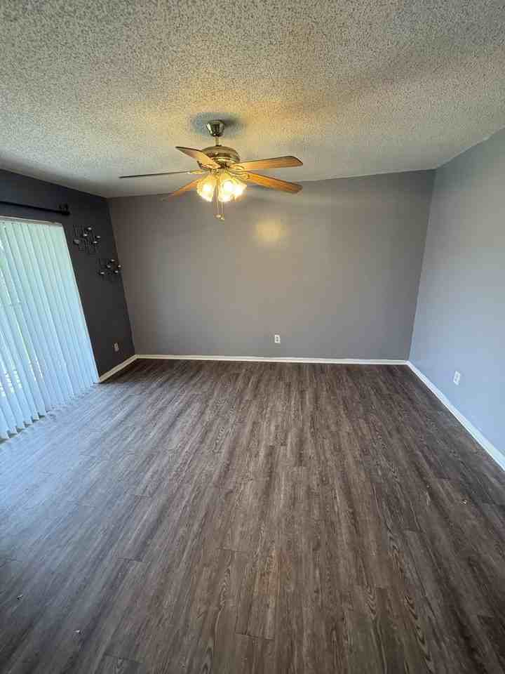 4261 Pershing Pointe Pl #3 - Photo 5 of 14
