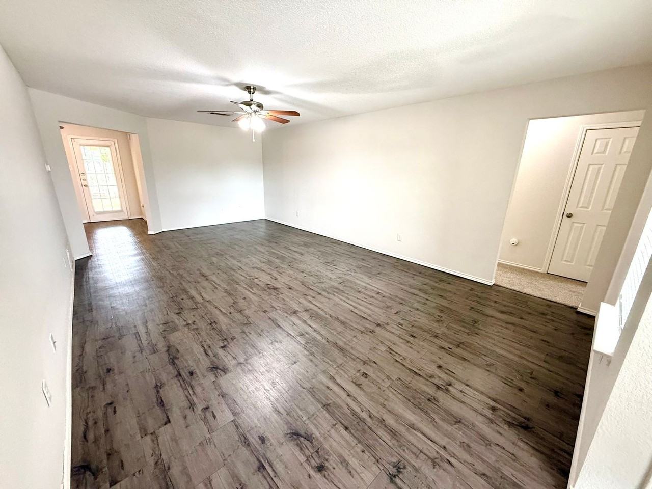 10825 Snow Pea Dr - Photo 2 of 22