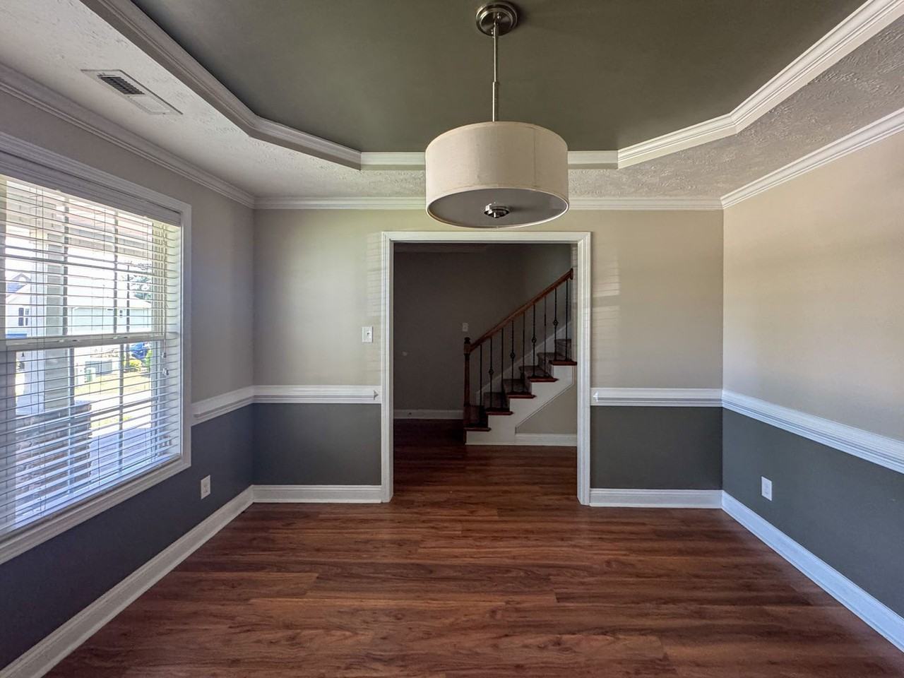 111 Whistling Pines Dr - Photo 2 of 32