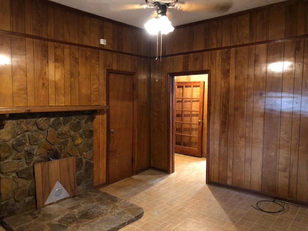 9024 Highway 172 - Photo 5 of 11