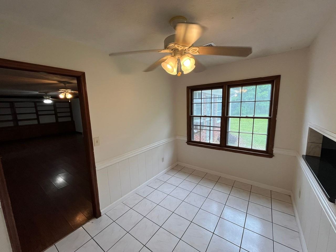 3911 Curry St - Photo 5 of 42
