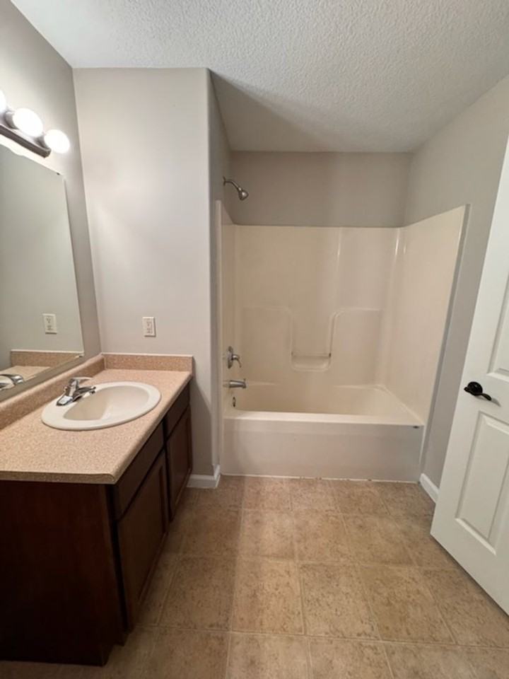 7521 Haida Way - Photo 3 of 19