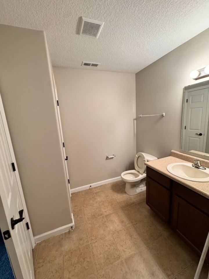 7521 Haida Way - Photo 6 of 19
