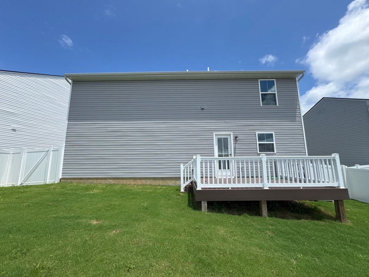 3357 Thorpe Rd - Photo 2 of 24