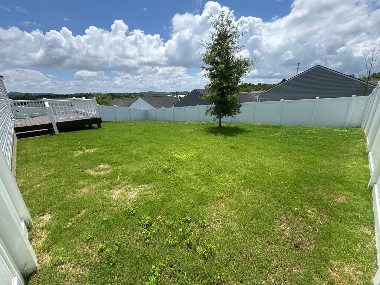 3357 Thorpe Rd - Photo 3 of 24