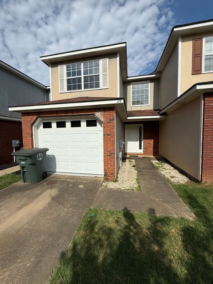 114 Baldwin Dr - Photo 2 of 20