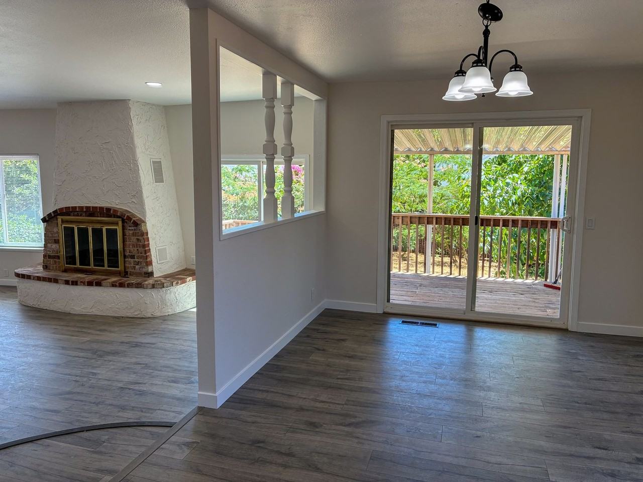 1815 Merrill Rd - Photo 3 of 16