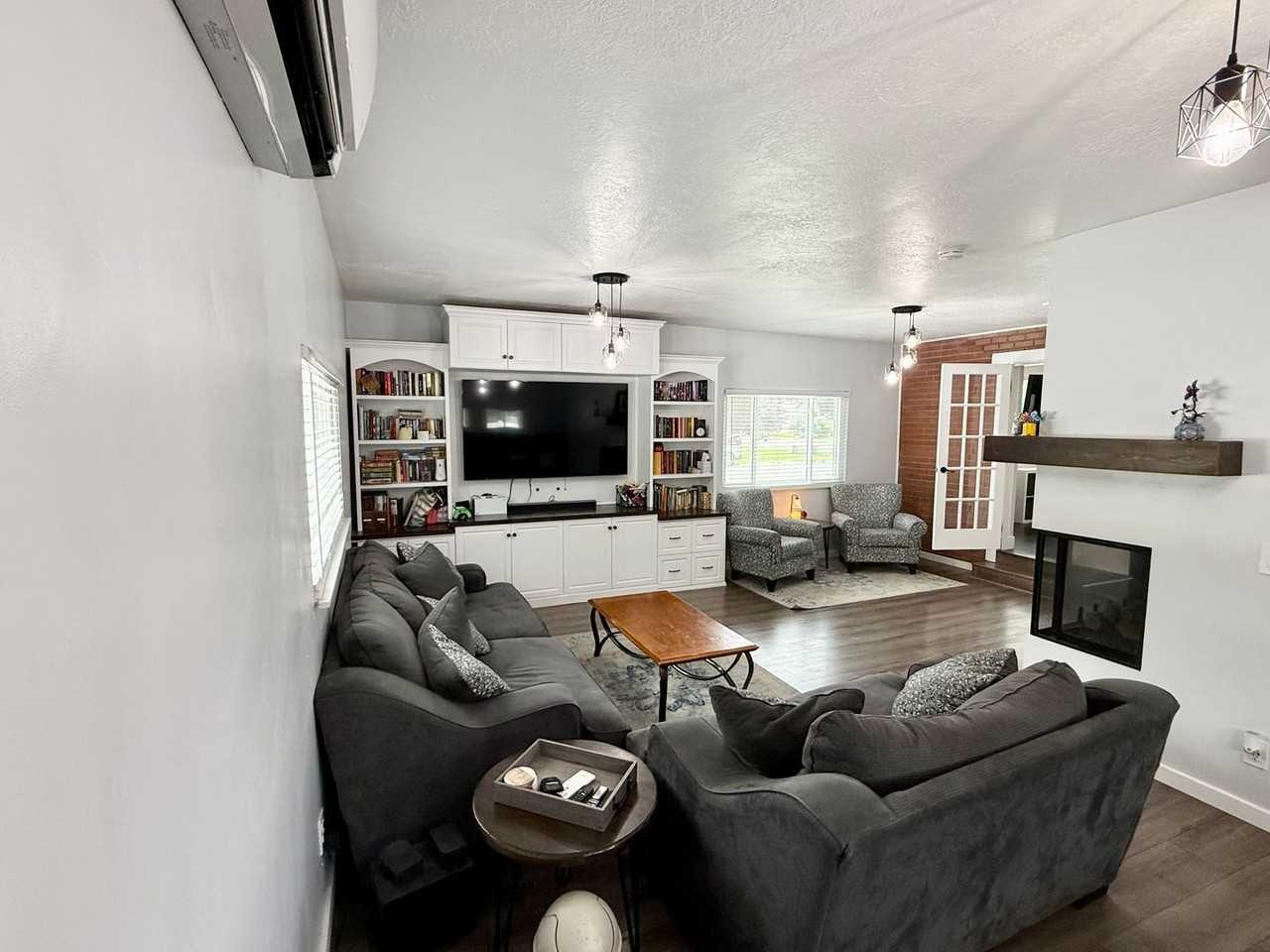 1159 N 250 E - Photo 3 of 32