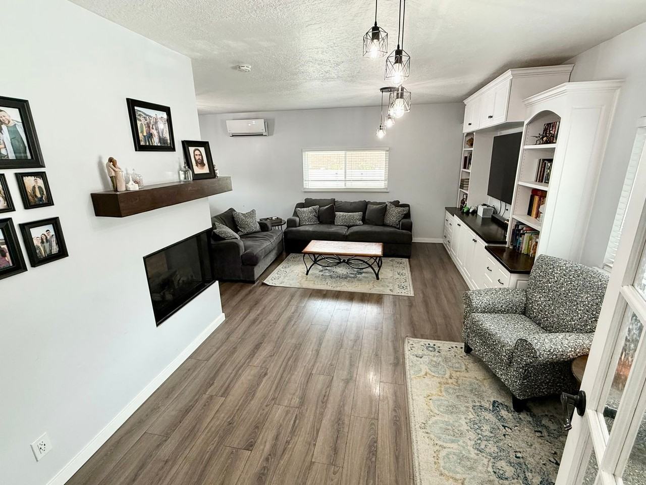 1159 N 250 E - Photo 5 of 32