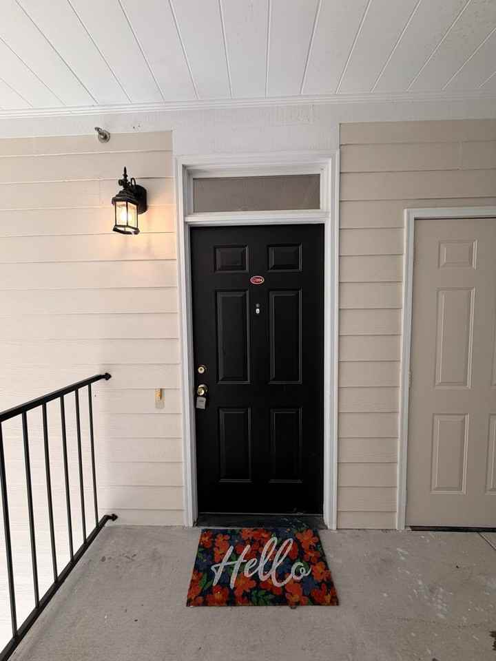 649 Brandermill Rd - Photo 2 of 22