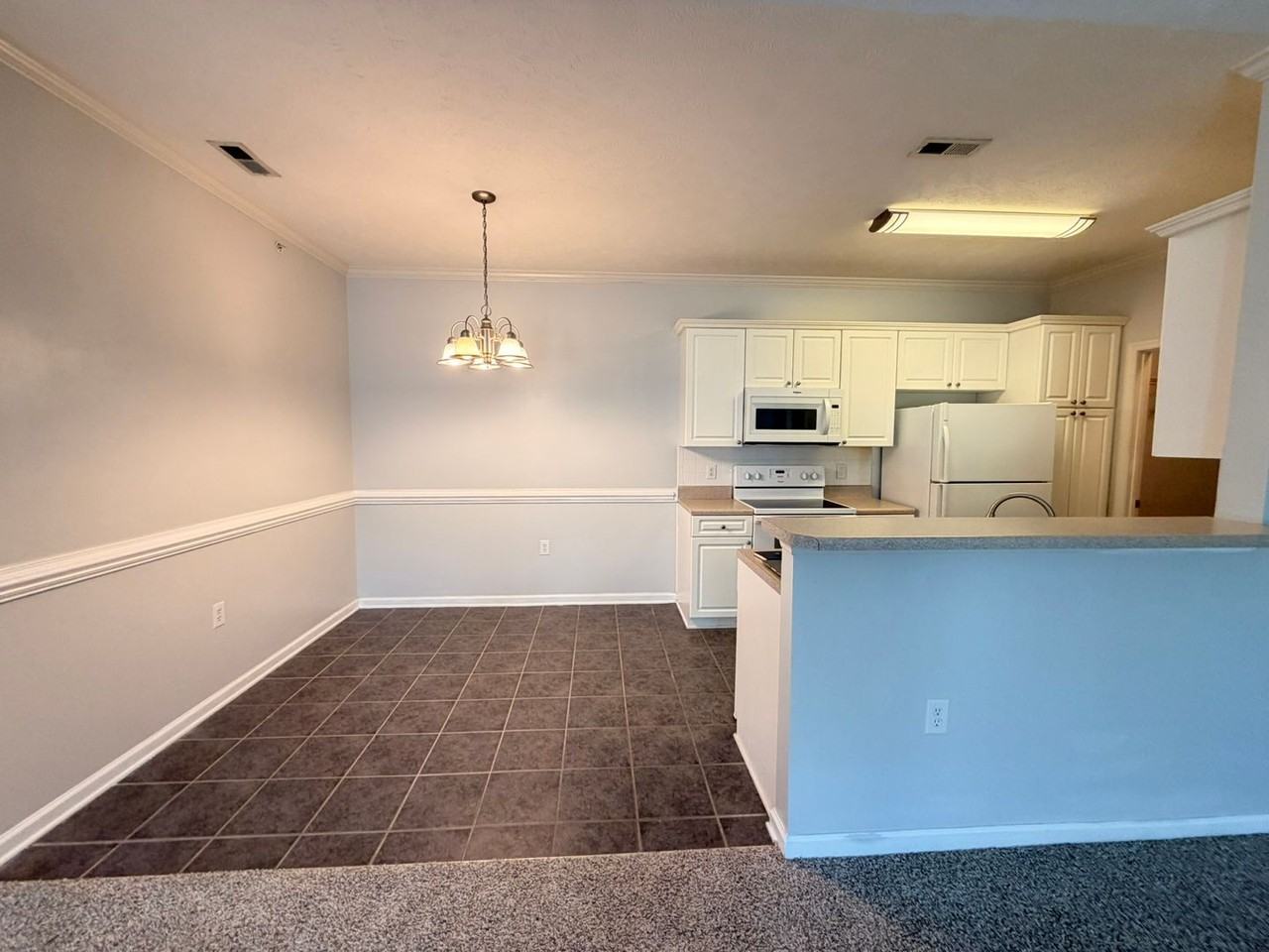 649 Brandermill Rd - Photo 7 of 22