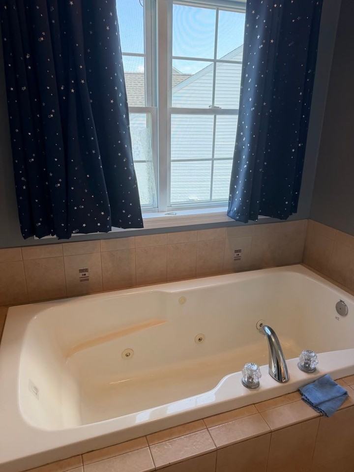 1014 Helm Ln - Photo 5 of 21