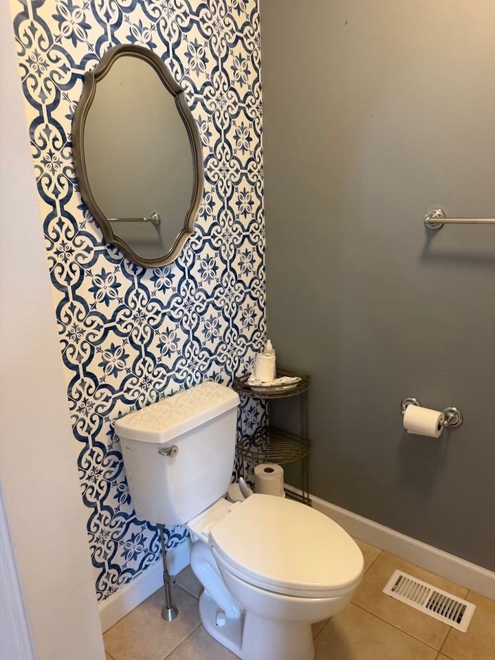 1014 Helm Ln - Photo 6 of 21