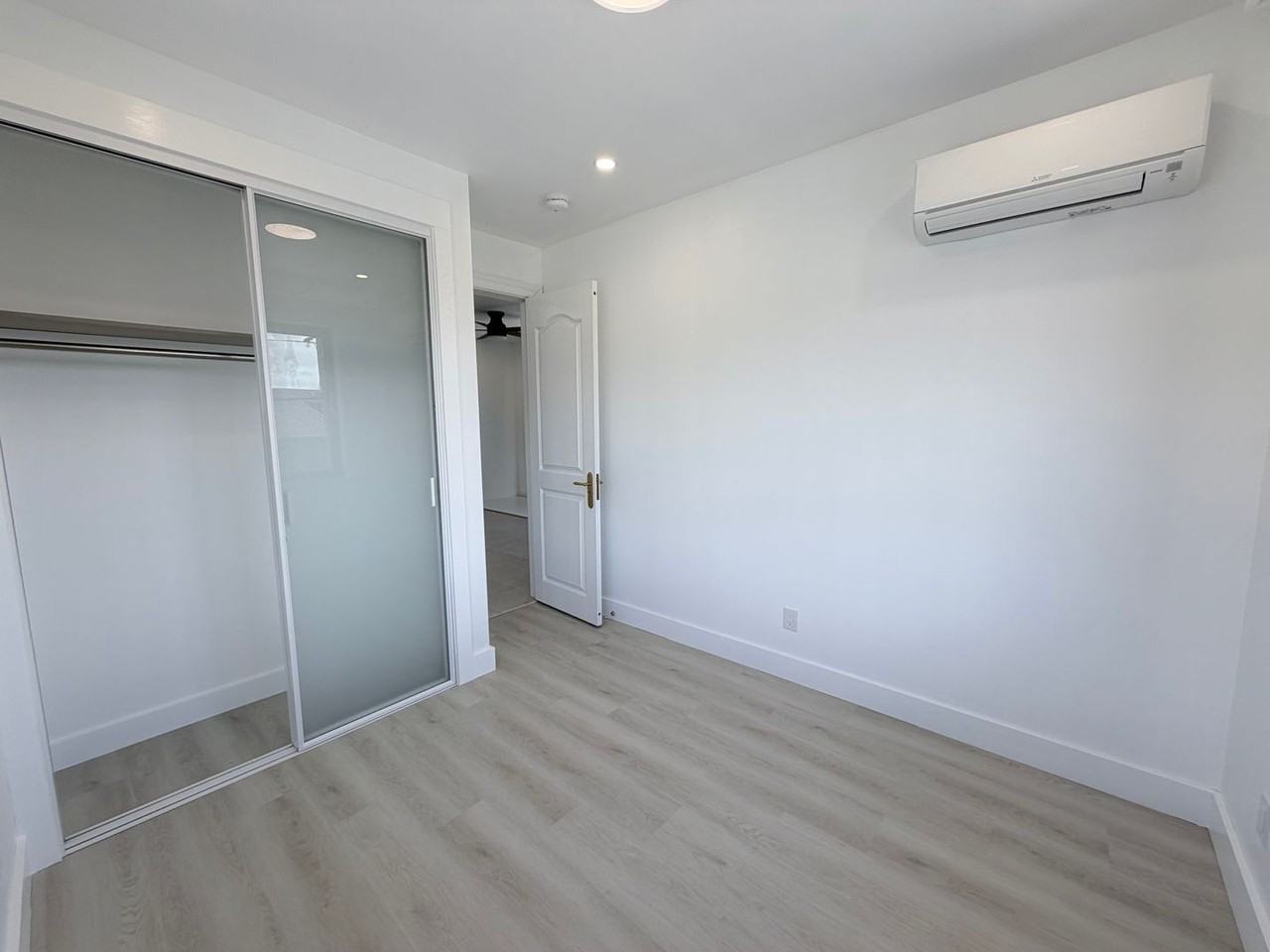 1335 9th Ave - Photo 7 of 12