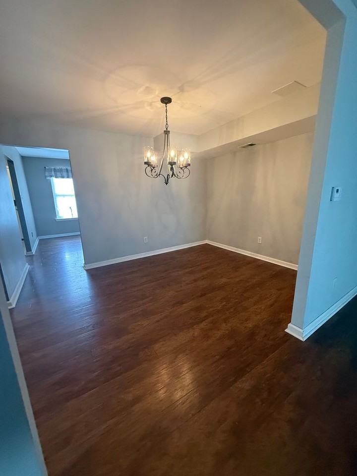 65 Constitution Ave - Photo 6 of 26