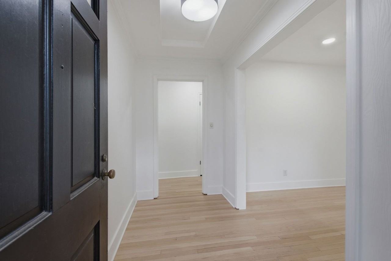 714 Davidson Rd - Photo 4 of 41