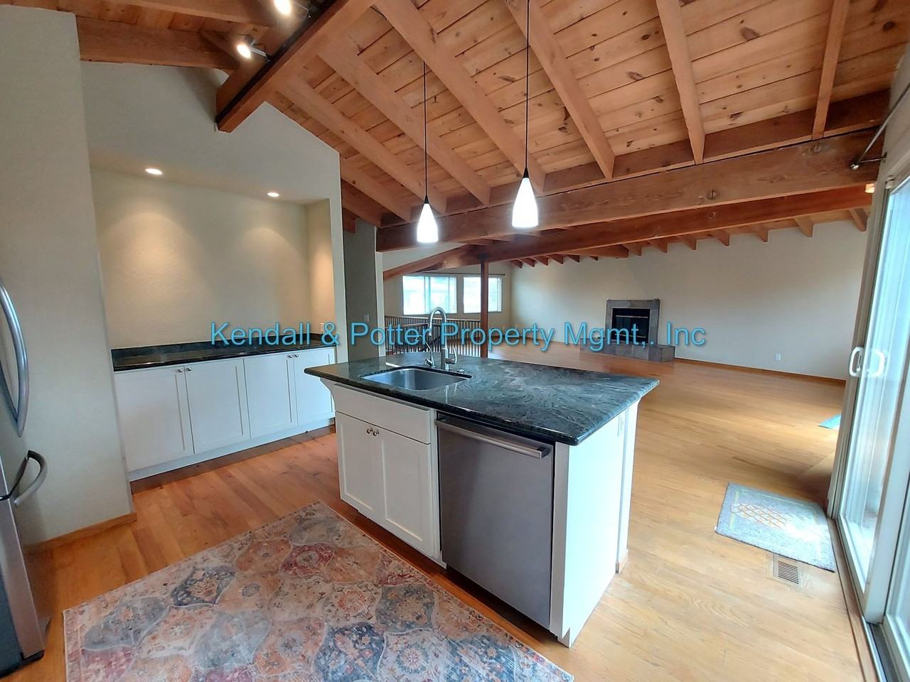 507 Court Way - Photo 7 of 46
