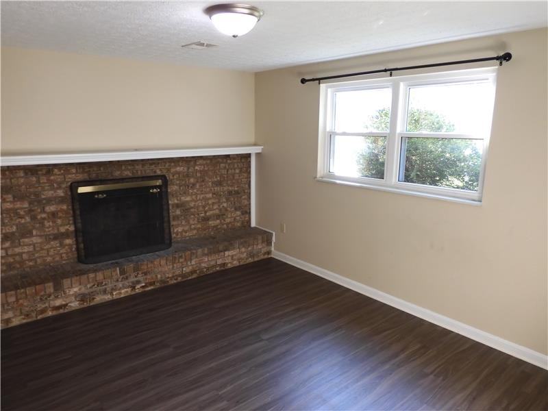 8442 Summer Pl - Photo 5 of 27