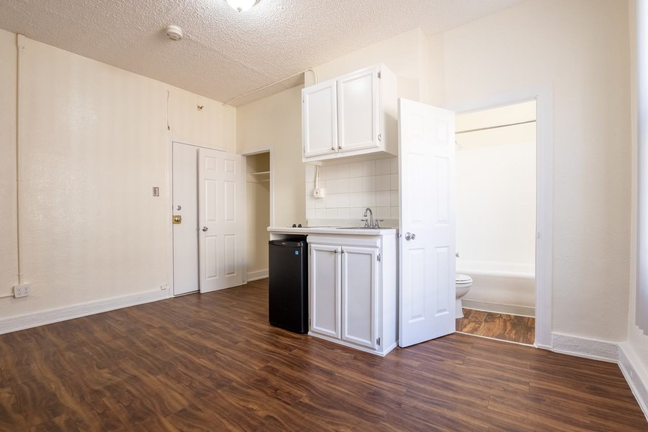 729 South Union Avenue #237 - Photo 3 of 17