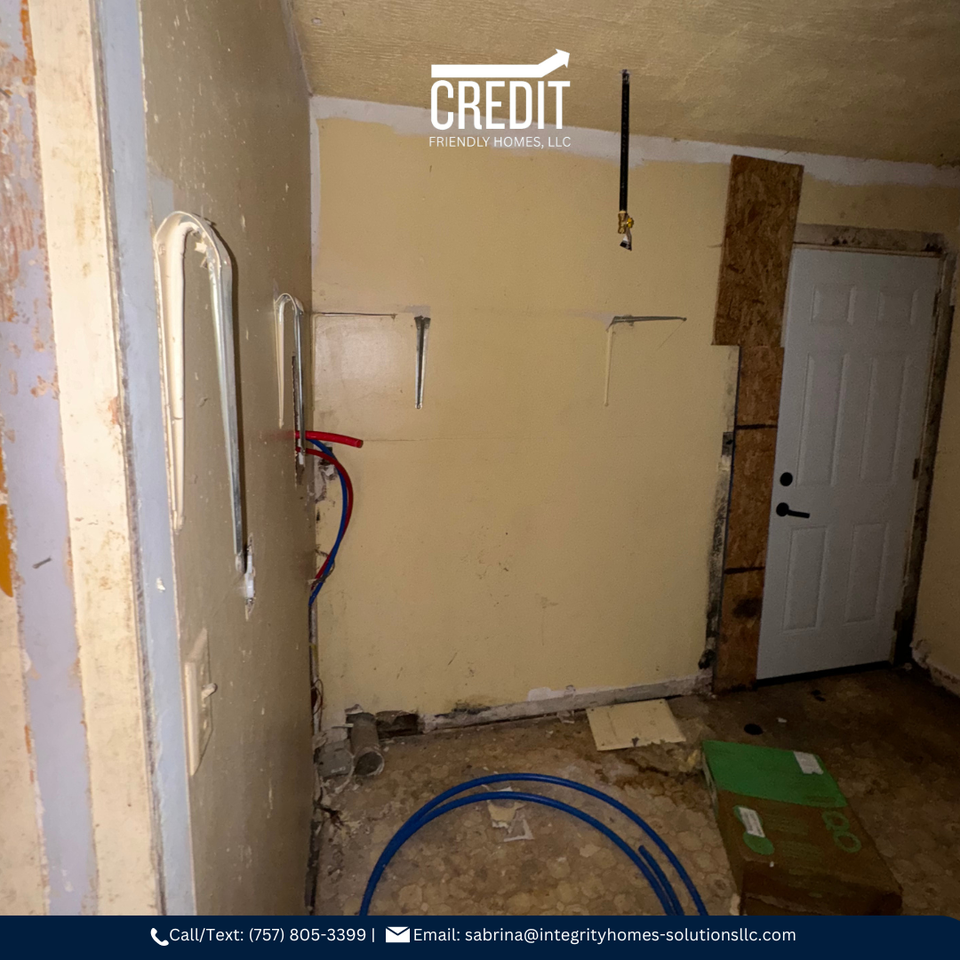 1637 W Cushing St - Photo 2 of 9