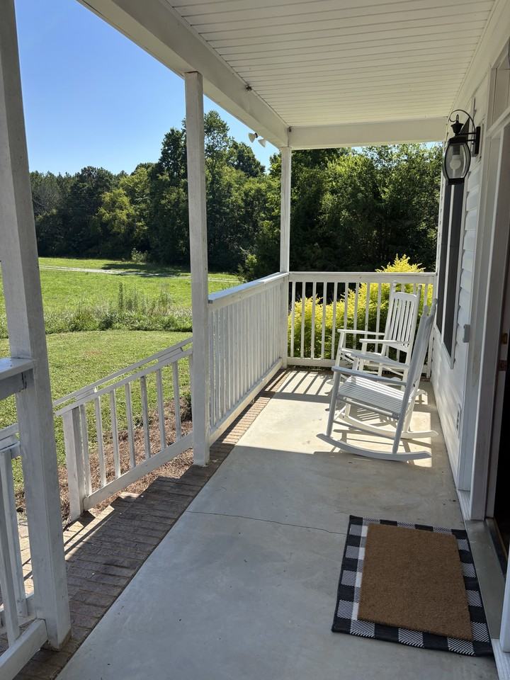 310 Big Pine Rd - Photo 4 of 27