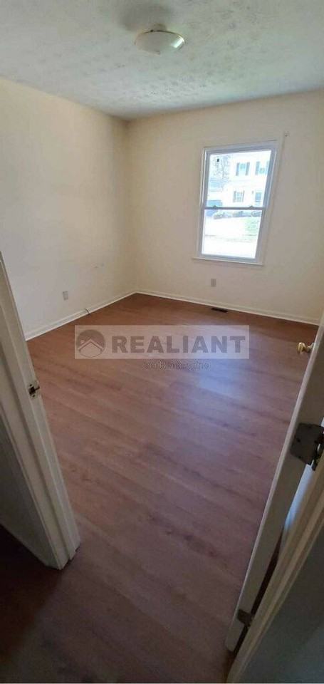 1412 Ritchie Ct - Photo 5 of 10
