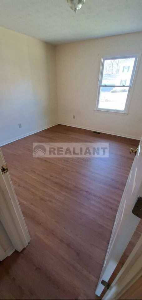 1412 Ritchie Ct - Photo 6 of 10