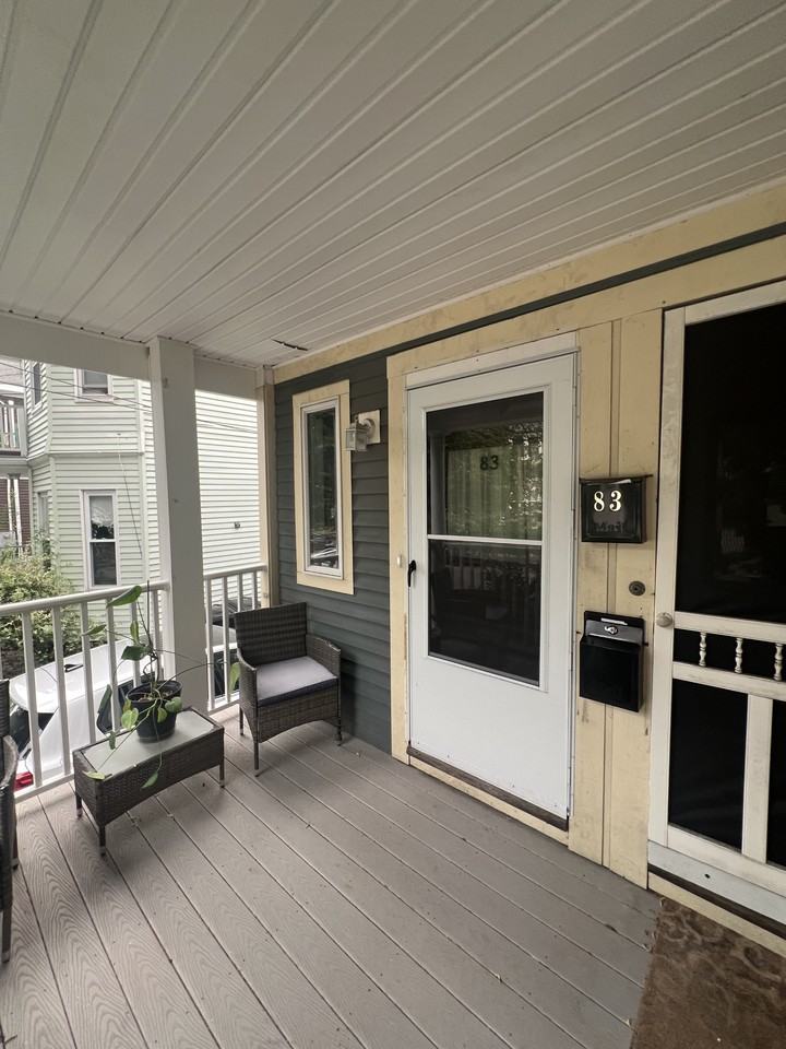 83 Lexington Ave - Photo 2 of 18