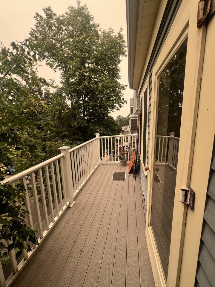 83 Lexington Ave - Photo 5 of 18