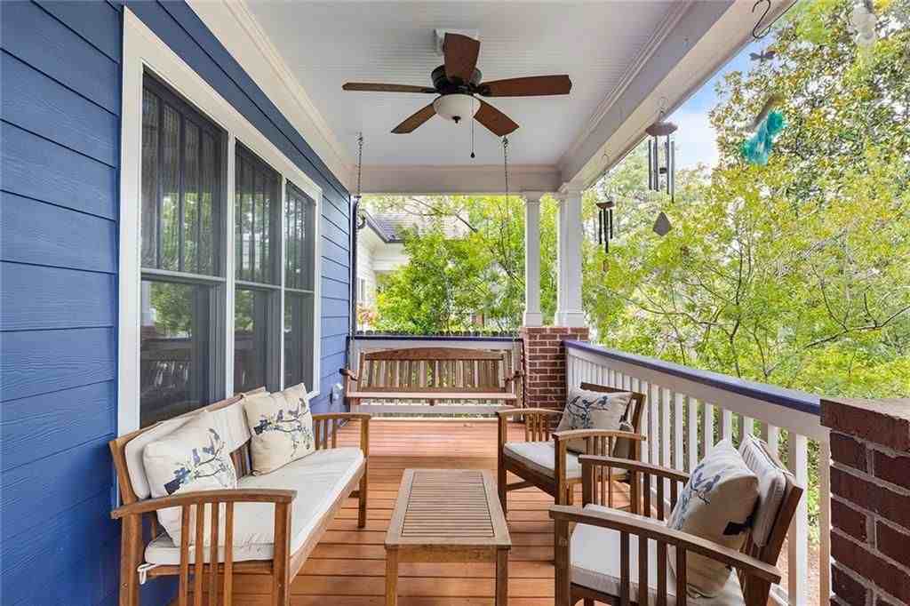 120 Park Pl - Photo 3 of 35