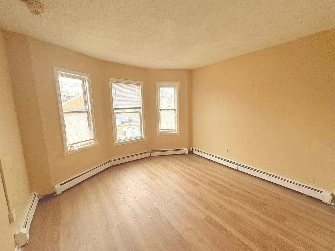 202 Bellevue St ##A - Photo 6 of 9