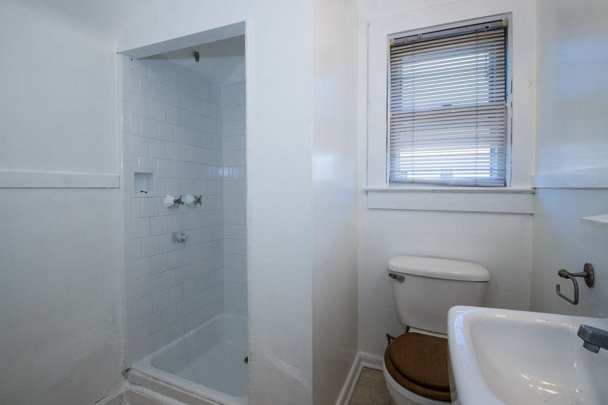 317 Myrtle Ave ##2 - Photo 5 of 8