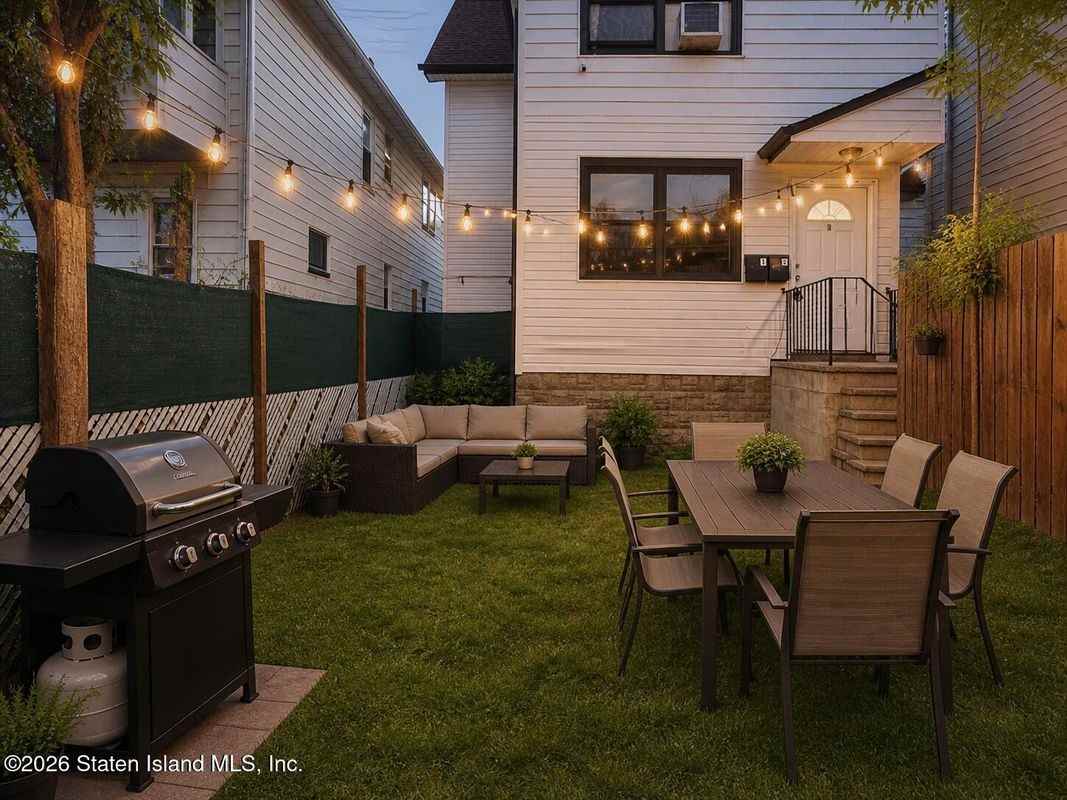 195 Charles Ave ##1 - Photo 3 of 6