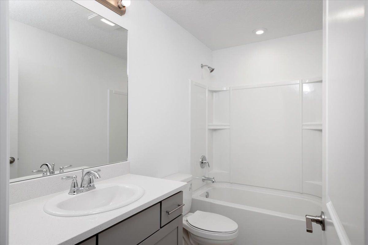 5756 Haven Ter - Photo 3 of 50