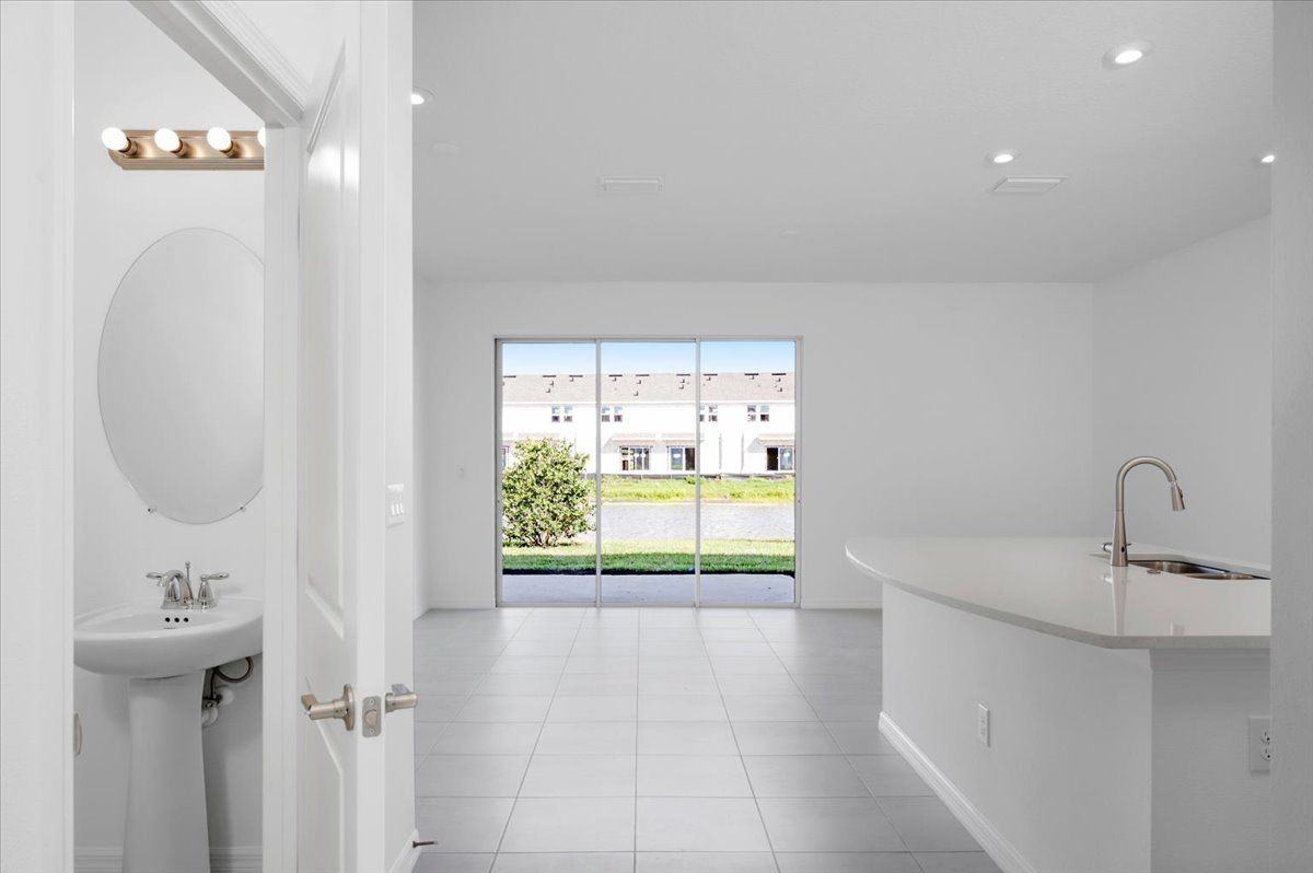 5756 Haven Ter - Photo 5 of 50