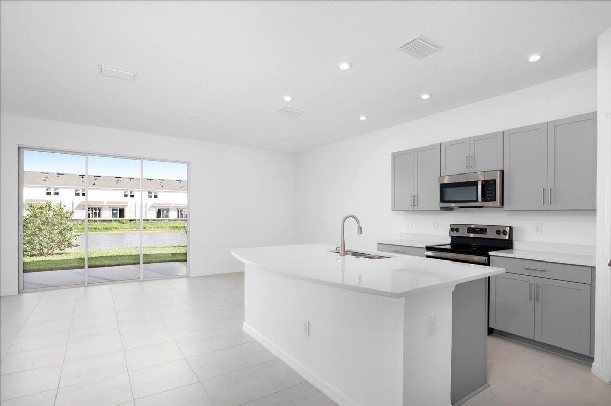5756 Haven Ter - Photo 7 of 50