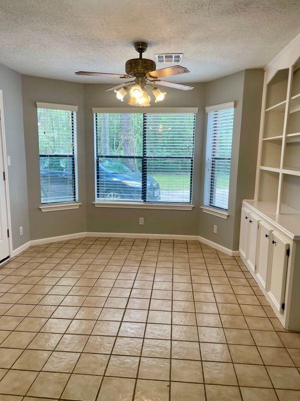 21122 Harvest Hill Ln - Photo 3 of 16
