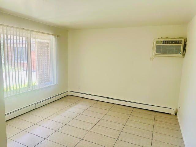 133 Crocker Blvd - Photo 2 of 11