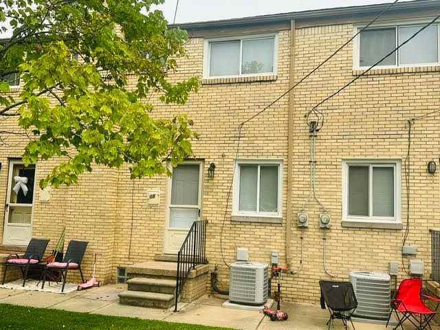 68 Crocker Blvd - Photo 5 of 20