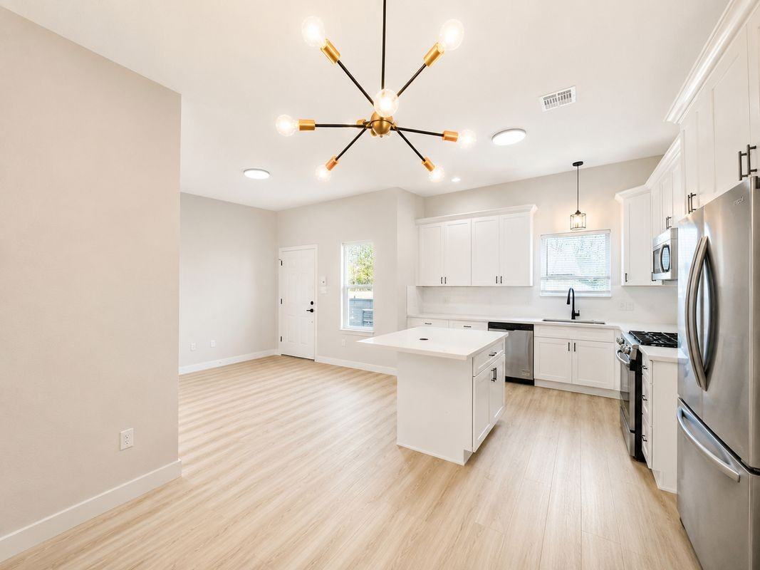 Clearwater Bend Dr - Photo 5 of 15