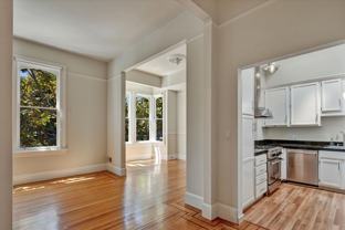 656 Hayes St - Photo 1 of 1