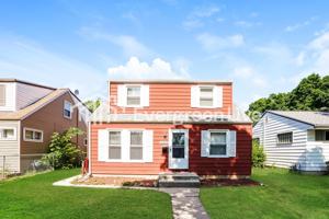 featured image of 5869 N 67th St