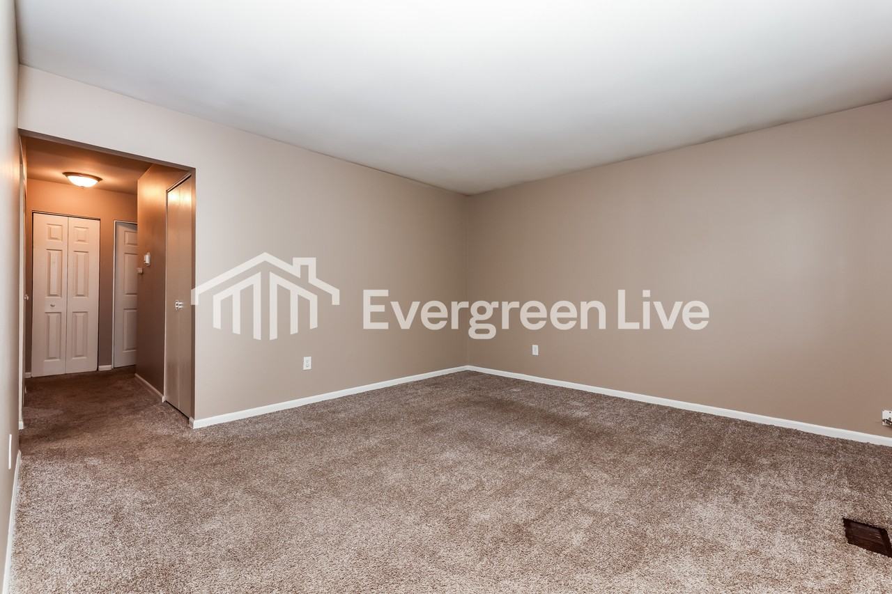 3621 Teaberry Dr - Photo 3 of 15