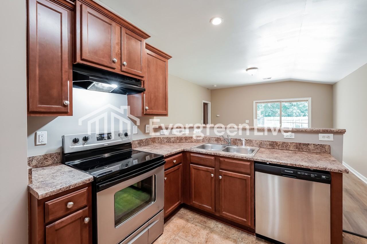 312 Union Station Way - Photo 6 of 14