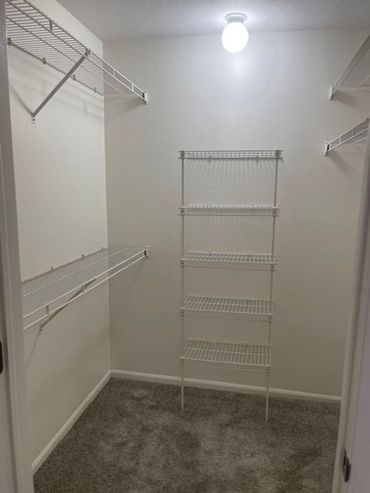 Woodfield Apartments - Photo 6 of 7